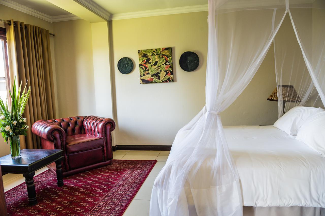 Royal Solwezi Hotel Esterno foto